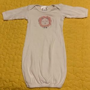 🟢 Sugarbug’s Closet Baby Girls Size 0-3 months Gown